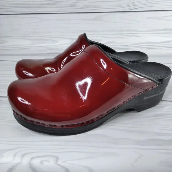 Dansko | Shoes | Dansko Womens Shiny Cranberry Burgundy  display picture 2